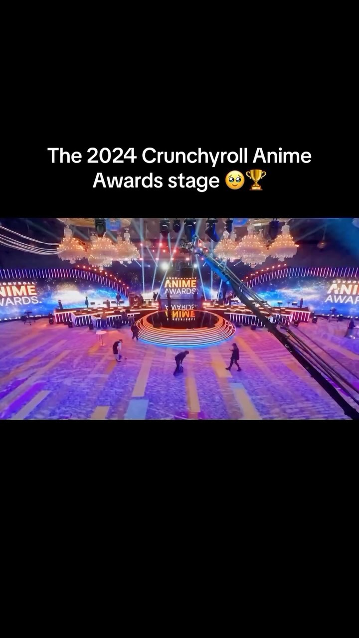 A look at the #AnimeAwards stage 😭🧡